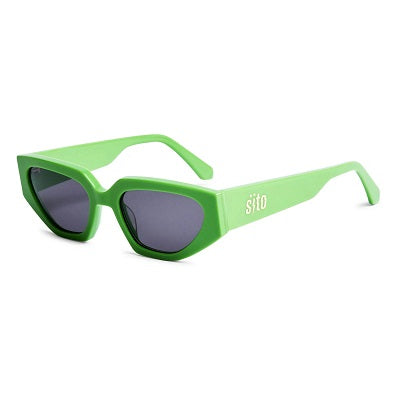 The SITO Axis Green Flash/Smokey Grey Sunglasses add some edge to your world, showing all your best angles. Handmade, plant based acetate frame, high quality lenses and UV protection, meeting all Australian standards make these a great choice.