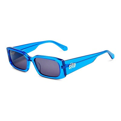 The SITO Electro Vision Electric Blue/Smokey Grey Sunglasses amplify your 90's vibes. Handmade plant based acetate frames, high quality lenses, UV protection and made to Australian standards means you can unleash your inner vision on the outside world.